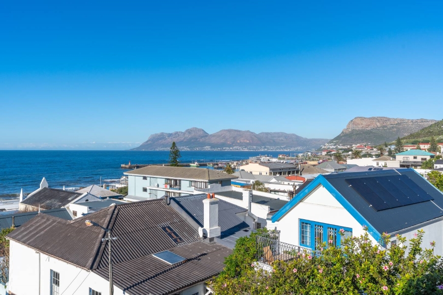 4 Bedroom Property for Sale in Kalk Bay Western Cape